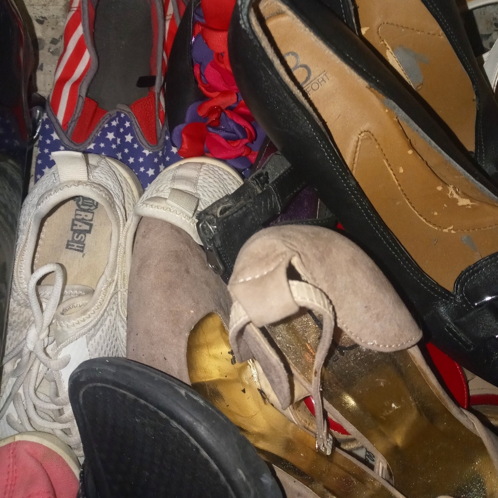 Shoe bundle - Picture 4 of 9